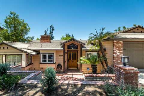 1835 Las Flores Drive, Glendale, CA 91207