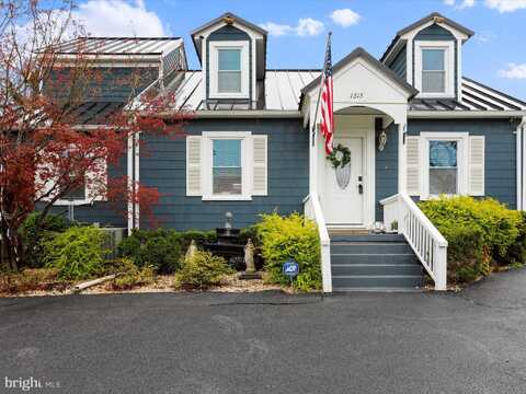 1315 W WASHINGTON STREET, HARPERS FERRY, WV 25425