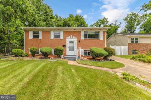8000 DELLWOOD AVENUE, GLENARDEN, MD 20706