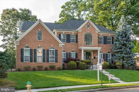 6825 WILLIAMSBURG BOULEVARD, ARLINGTON, VA 22213