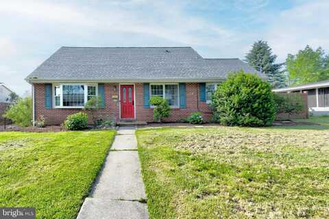 510 W GRANADA AVENUE, HERSHEY, PA 17033