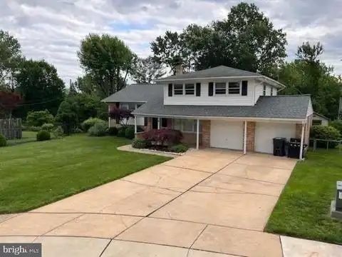 17 MCMECHEM COURT, NEWARK, DE 19711