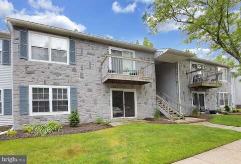 11 CORAL TREE COURT, TRENTON, NJ 08648