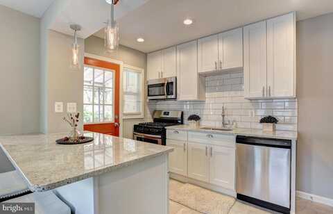 1115 N MARLYN AVENUE, ESSEX, MD 21221