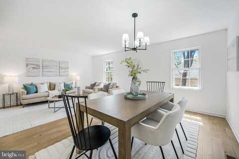 2111 N LINCOLN STREET, ARLINGTON, VA 22207