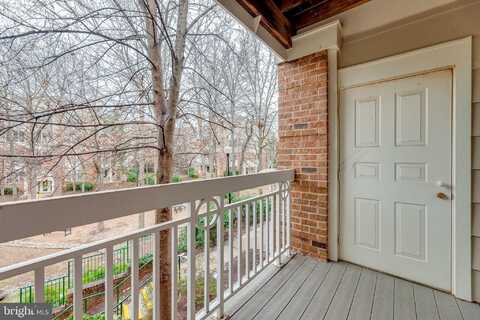 2204 WESTCOURT LANE, HERNDON, VA 20170