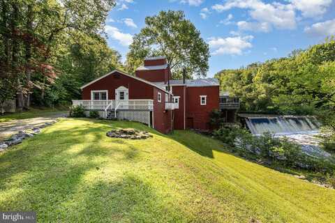 6908 S ROXBURY MILL ROAD, SPOTSYLVANIA, VA 22551