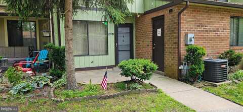 2208 GREENWOOD DRIVE, LINDENWOLD, NJ 08021