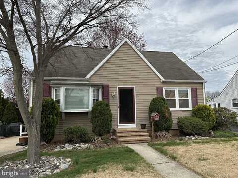 20 DODGE DRIVE, HAMILTON, NJ 08610