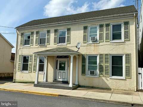 136 EAST MADISON ST, GREENCASTLE, PA 17225