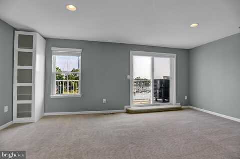 8224 SECLUDED COVE LANE, BALTIMORE, MD 21222