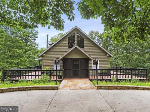 44 WILD ROSE COURT, HEDGESVILLE, WV 25427
