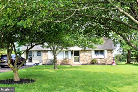 520 UPPER MAINLAND ROAD, HARLEYSVILLE, PA 19438