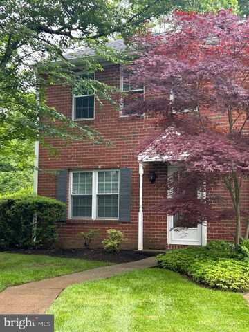 31 ABELIA COURT, LAWRENCE TOWNSHIP, NJ 08648
