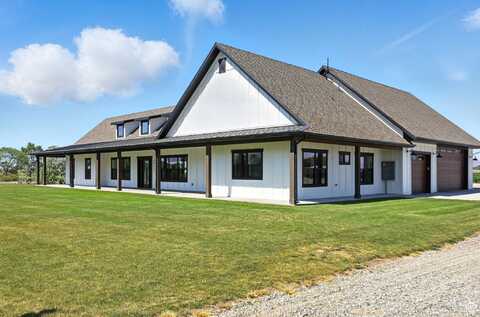 6435 N SALT CREEK RD, Honeyville, UT 84314