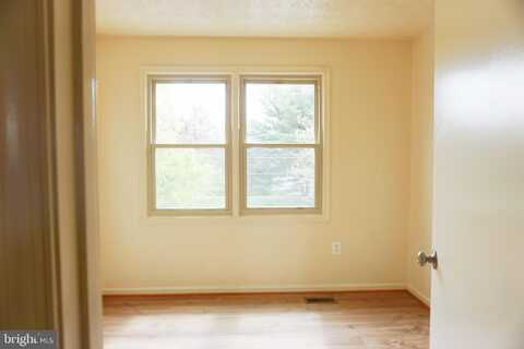 9 POLK COURT, NORTH POTOMAC, MD 20878