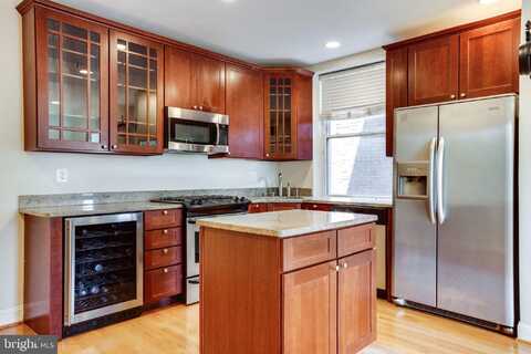 219 T STREET NE, WASHINGTON, DC 20002