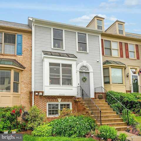 43602 BLACKSMITH SQUARE, ASHBURN, VA 20147