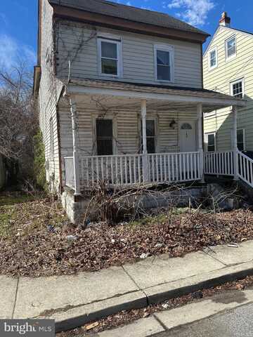 106 W HARMONY STREET, PENNS GROVE, NJ 08069