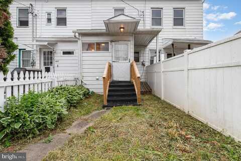 105 ANN STREET, DUNCANNON, PA 17020