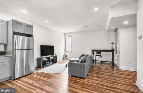2411 KENSINGTON AVENUE, PHILADELPHIA, PA 19125