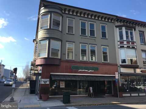 15 W QUEEN STREET, CHAMBERSBURG, PA 17201