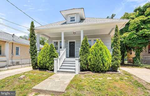 810 WASHINGTON AVENUE, VINELAND, NJ 08360