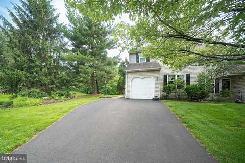 1101 OXFORD CIRCLE, LANSDALE, PA 19446
