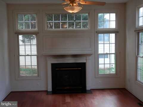 7289 PRICES COVE PLACE, GAINESVILLE, VA 20155