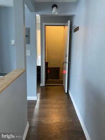 1537 S BROAD STREET, PHILADELPHIA, PA 19147