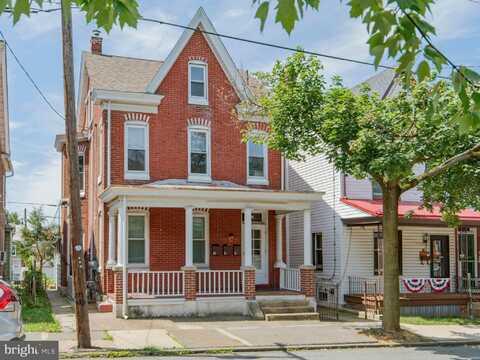 14 W THIRD ST APT 2, POTTSTOWN, PA 19464