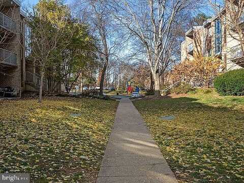 8003 CHANUTE PLACE, FALLS CHURCH, VA 22042