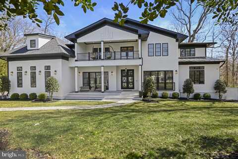 825 WHANN AVENUE, MCLEAN, VA 22101