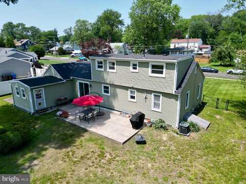 566 S FORKLANDING ROAD, MAPLE SHADE, NJ 08052