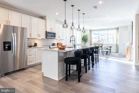 10007B AMERICAN PHAROAH LANE, LAUREL, MD 20723
