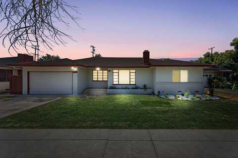 3677 Thesta Street N, Fresno, CA 93726