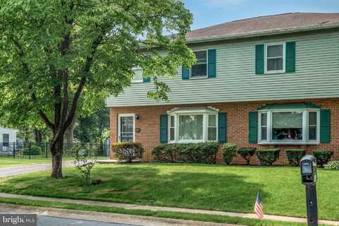 1242 STAMAN LANE, COLUMBIA, PA 17512