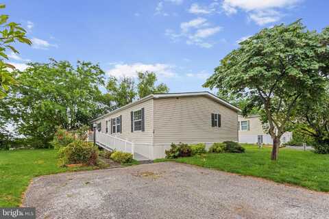 30 RAPTOR DRIVE, HANOVER, PA 17331