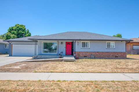 5245 Augusta Street N, Fresno, CA 93710
