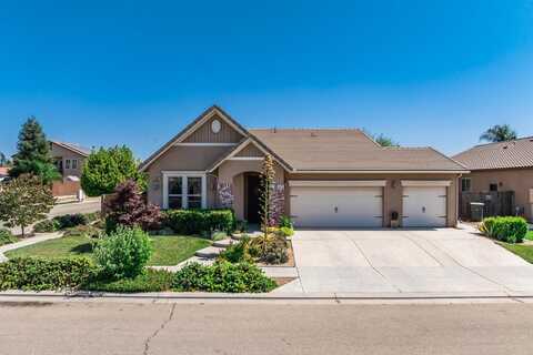 5822 Booker Avenue E, Fresno, CA 93727