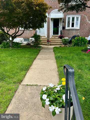 290 GRAMERCY DRIVE, CLIFTON HEIGHTS, PA 19018