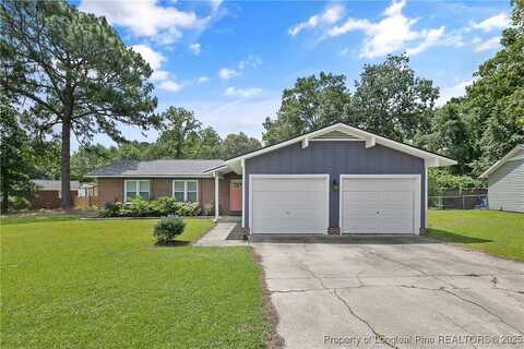 6501 Senator Drive, Fayetteville, NC 28304
