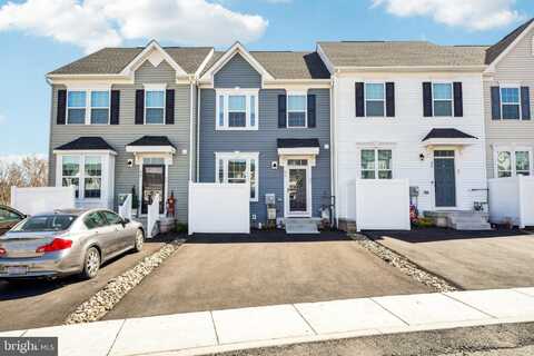 56 HUNTERS DRIVE, GILBERTSVILLE, PA 19525