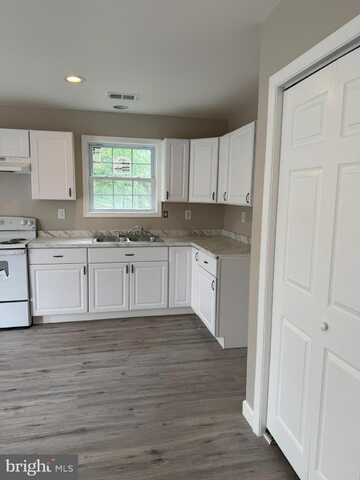 912 MADISON STREET, CHESTER, PA 19013