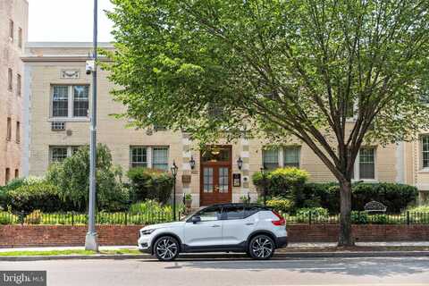 3022 WISCONSIN AVENUE NW, WASHINGTON, DC 20016