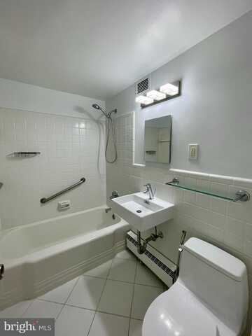 4200 CATHEDRAL AVENUE NW, WASHINGTON, DC 20016