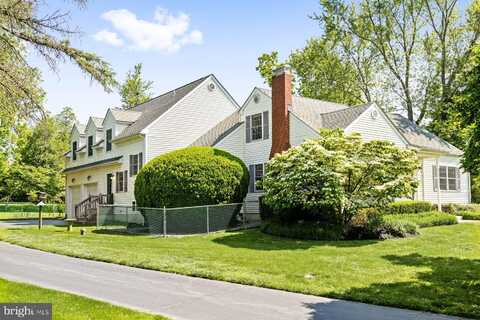 25 ORCHARD AVENUE, PENNINGTON, NJ 08534