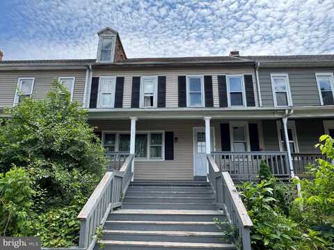 131 S 2ND STREET, MOUNT WOLF, PA 17347