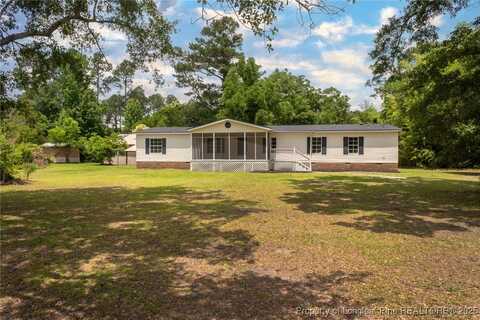 2990 Aberdeen Road, Raeford, NC 28376