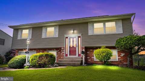 632 PICKERING ROAD, SOUTHAMPTON, PA 18966